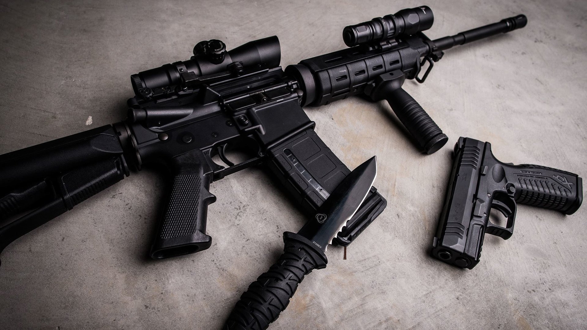 德甲数据分析驱动下的前场压迫效率评估模型，前场压迫防守训练