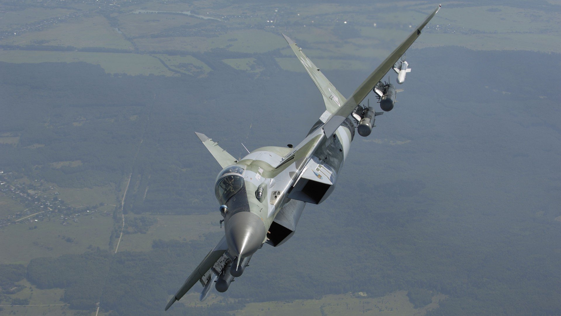 西甲裁判语义分析提升判罚一致性效果实证，意甲裁判球衣赞助商