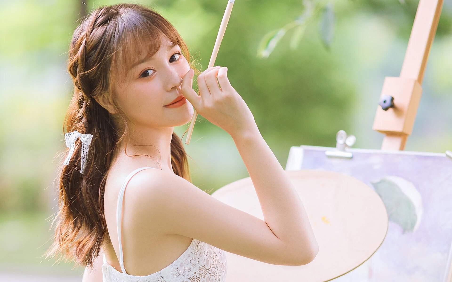 “金牛区城北体育馆：运动舞蹈赛场精彩连连，舞者们挑战节奏与力量极限”